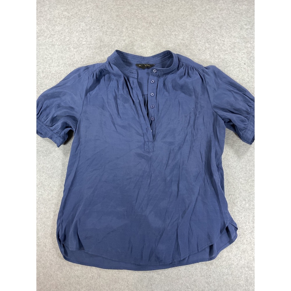 Banana Republic Blue SS Henley Blouse Band Collar Pleated Top Sz M 2839